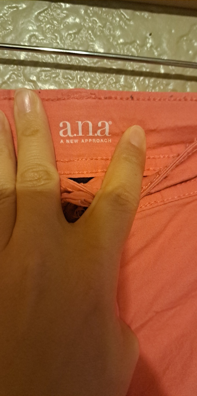a.n.a Coral Utility Cotton Shorts. Size 33/16. - Picture 3 of 9